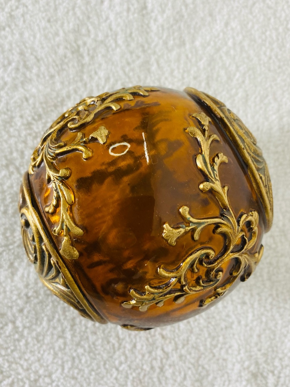 Vintage MCM Montefiori Gold Baroque Acanthus Leaf Resin Sphere Decorative Orb